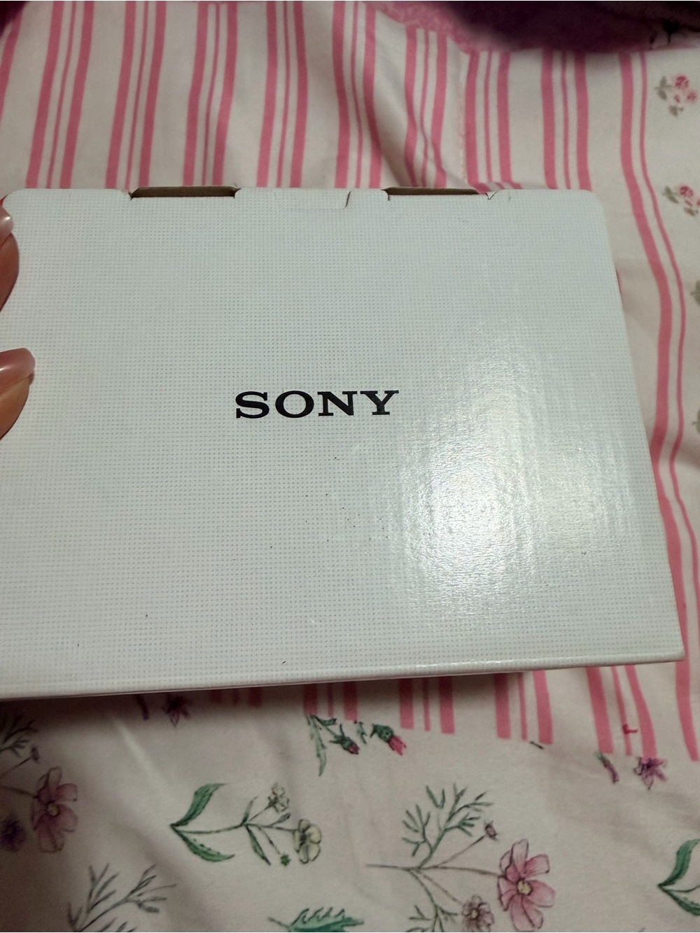 Sony Black Compact Digital Camera with Flip-Out LCD - Picture 2 of 6